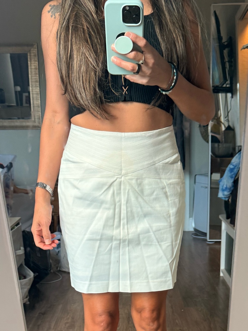 Bebe Classic Cream Pleated Mini Skirt